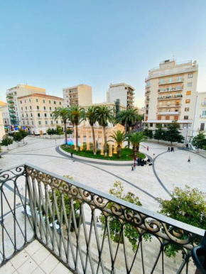 Amica Taranto in Piazza Taranto